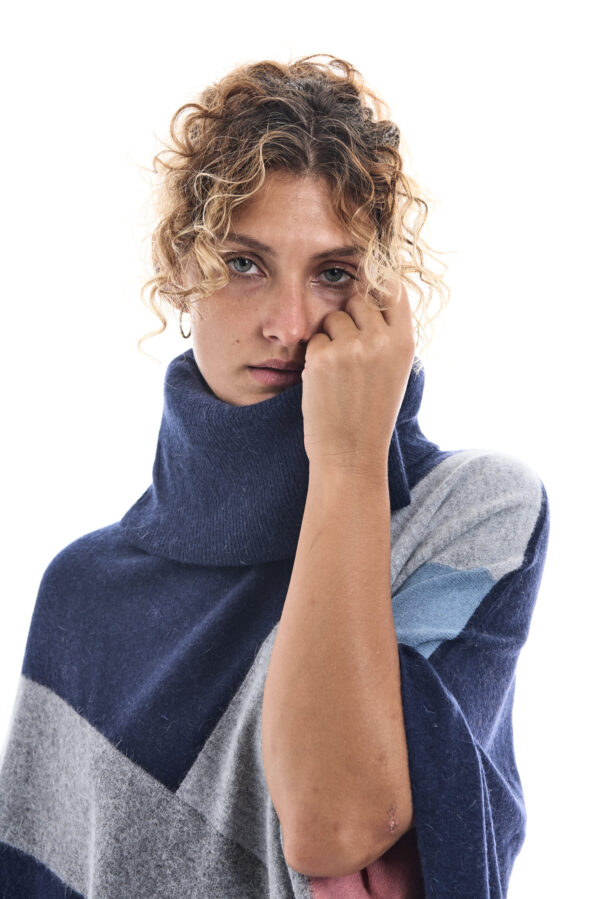 Poncho Polerón Génova - Image 4